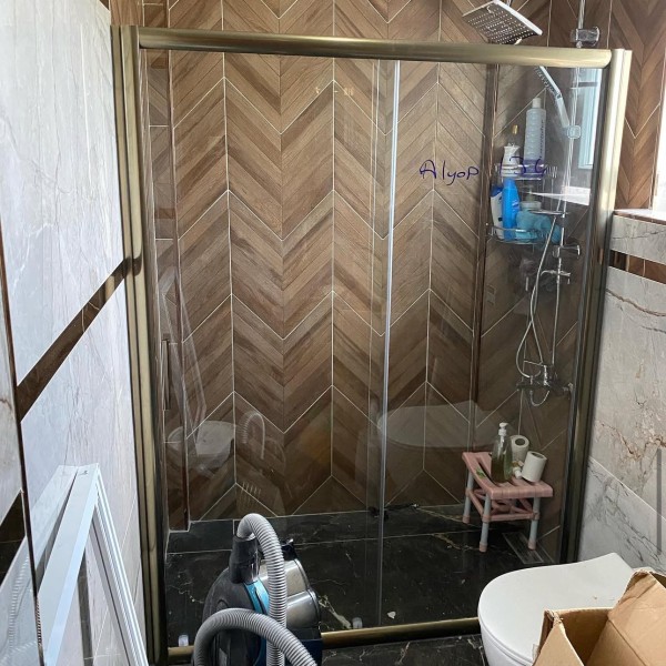 POOL SERİSİ BRONZ PROFİLLİ ŞEFFAF CAM DUŞAKABİN POOL SERİSİ BRONZ PROFİLLİ ŞEFFAF CAM DUŞAKABİN